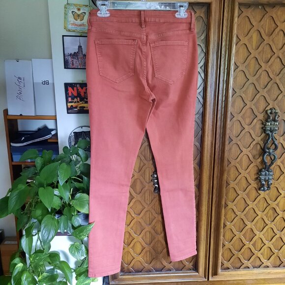 Old Navy Rockstar Midrise Skinny Jeans - Size 6 - Picture 5 of 16